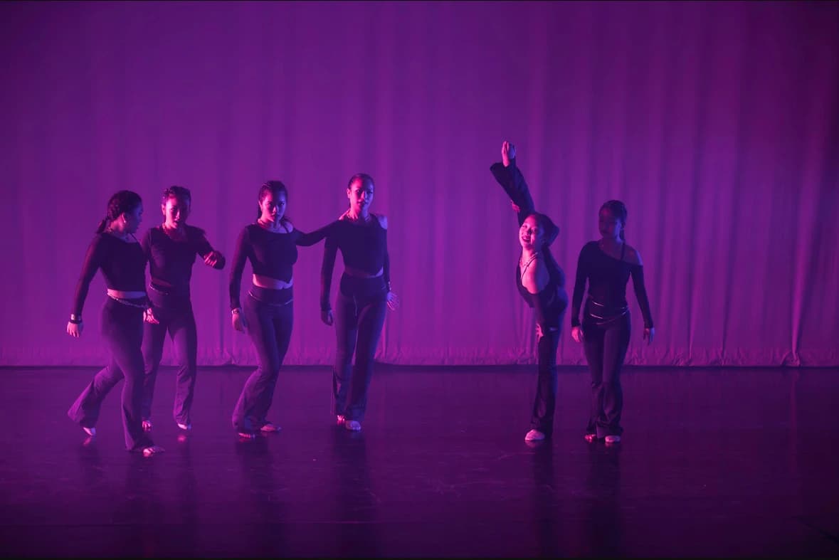 Dance photograph G07